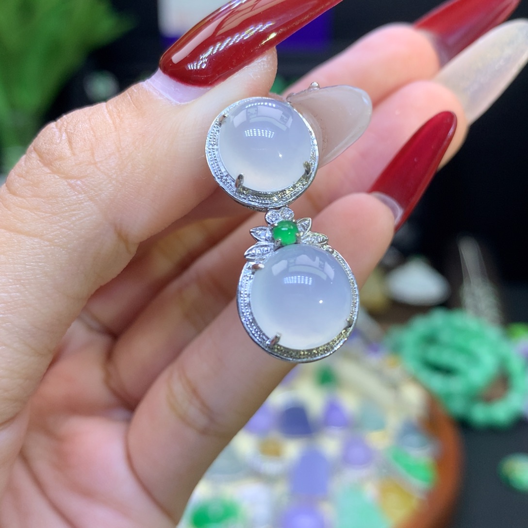 翡翠颈饰18K金镶嵌天然