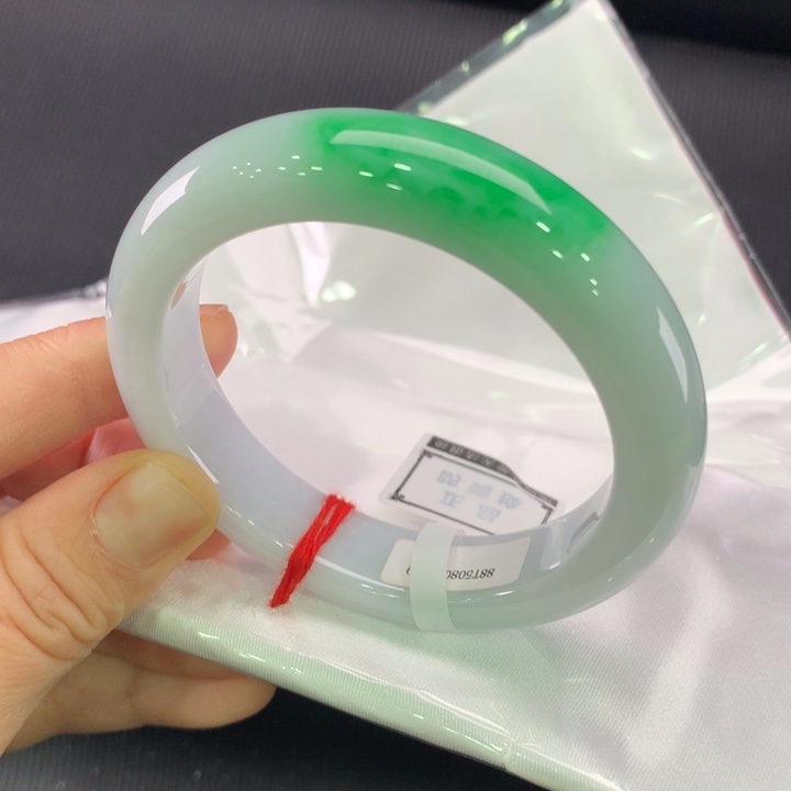 翡翠未镶嵌手镯正圈55-56