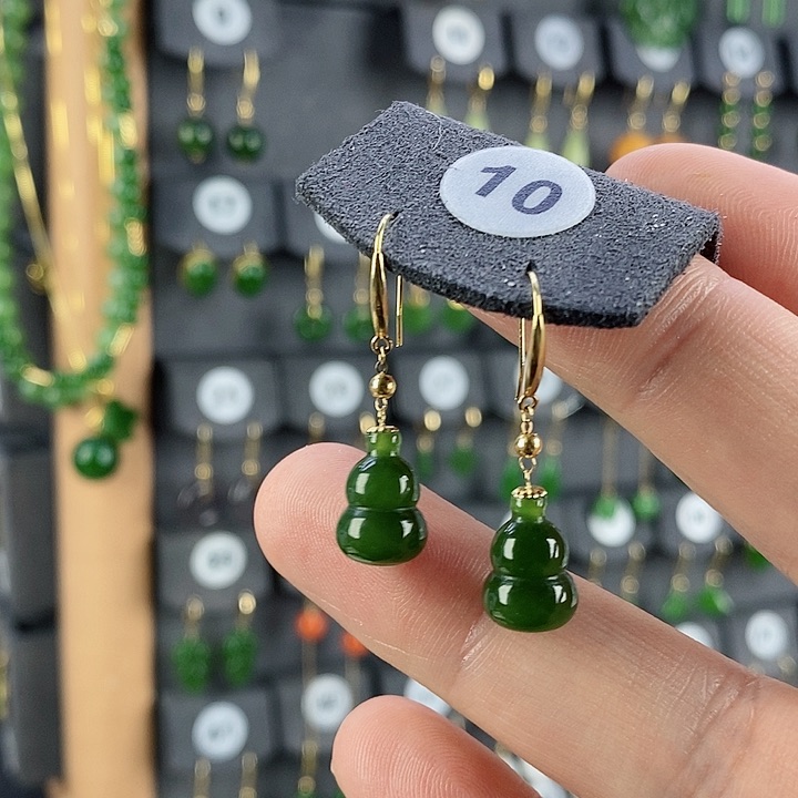 和田玉耳饰18K金镶嵌