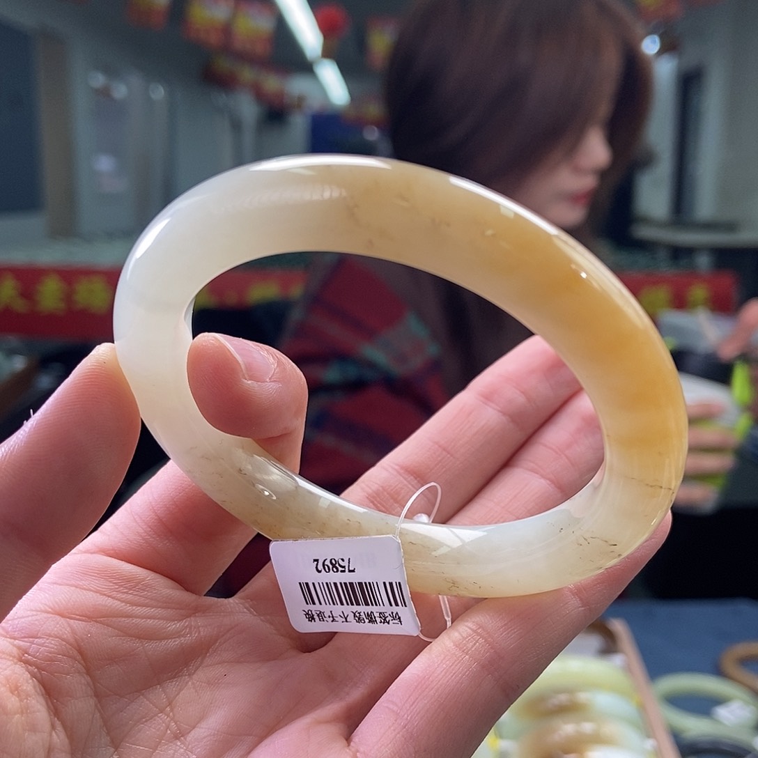 和田玉手镯未镶嵌58 59