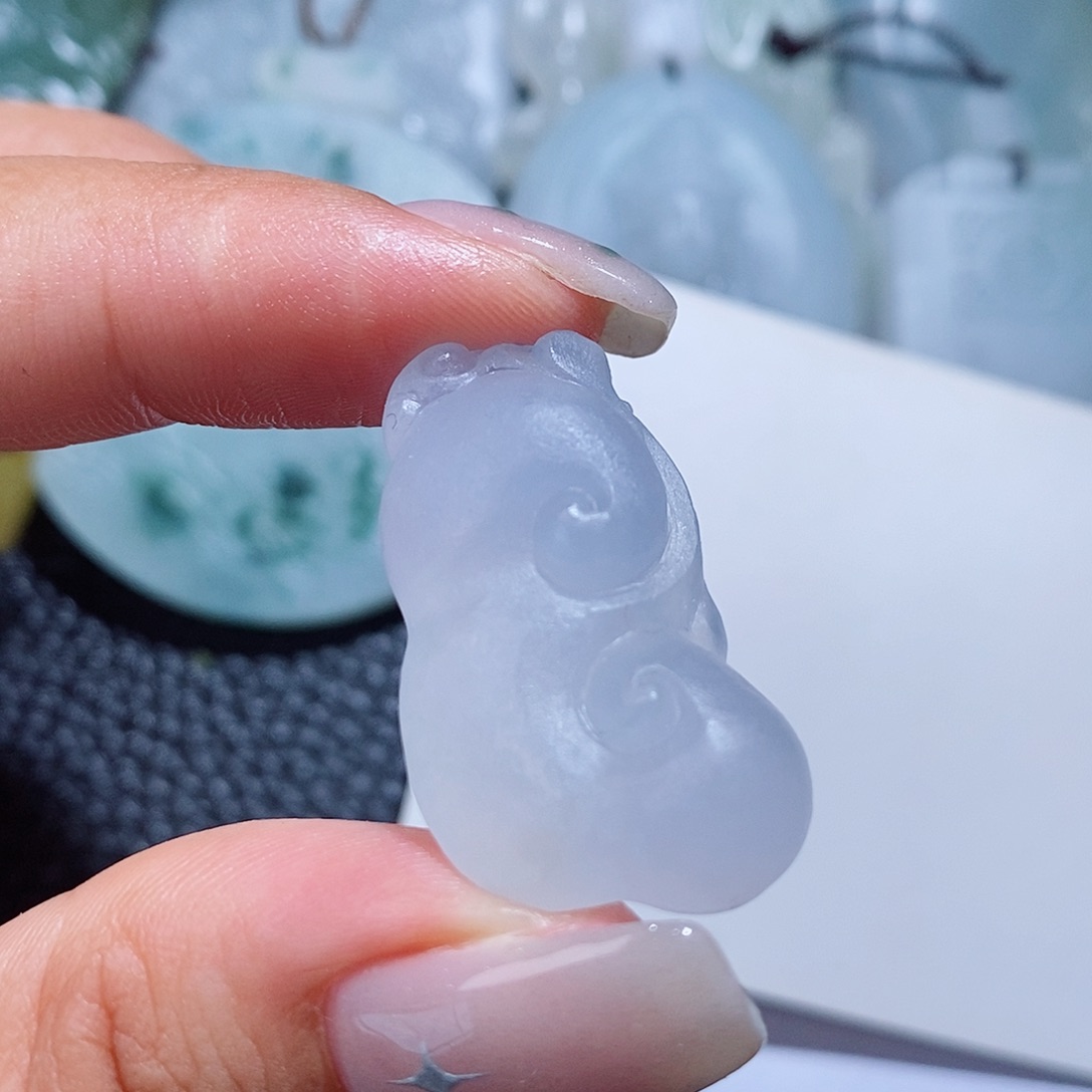 定制翡翠未镶嵌毛货付款后确认抛光