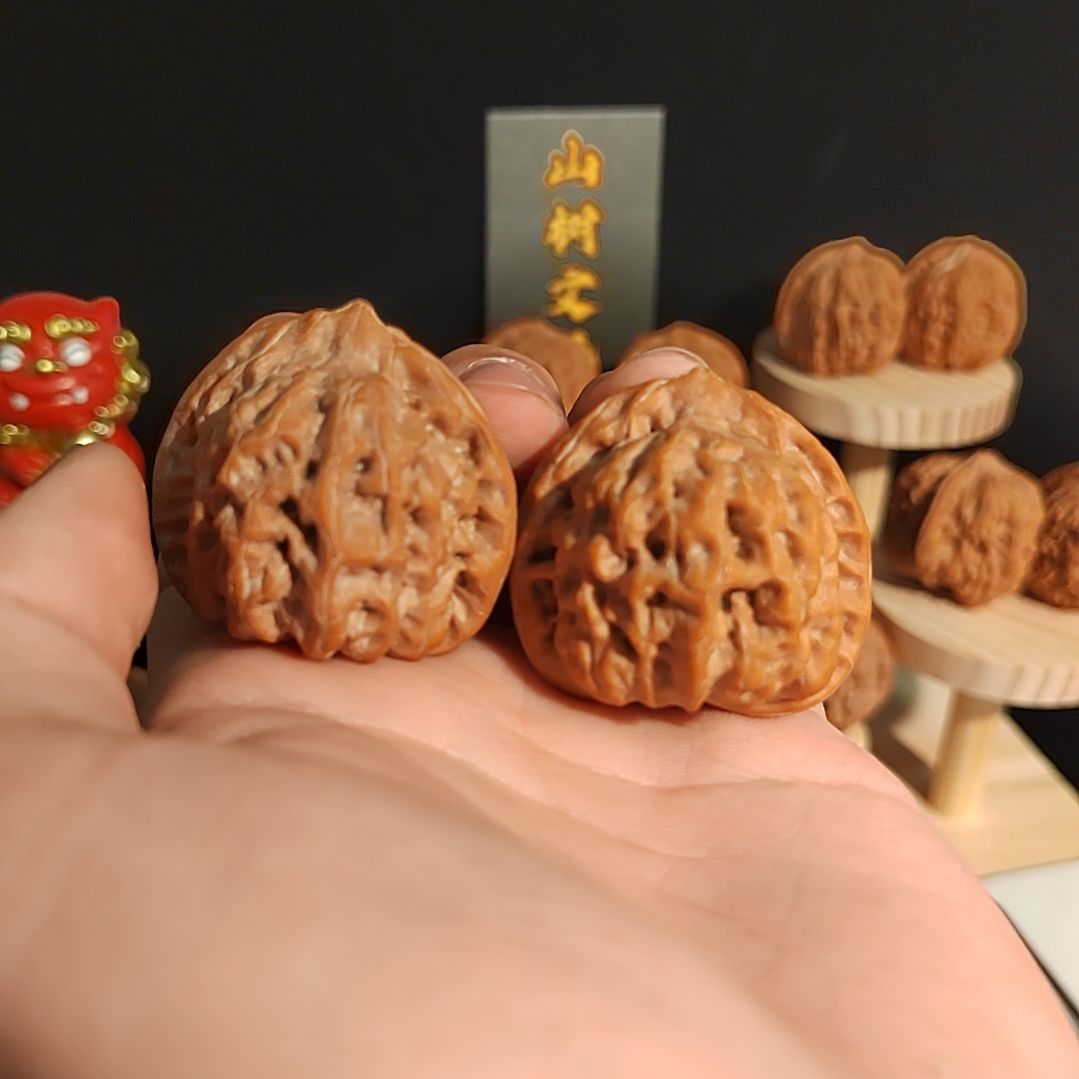 c***。吊坠文玩核桃佛肚