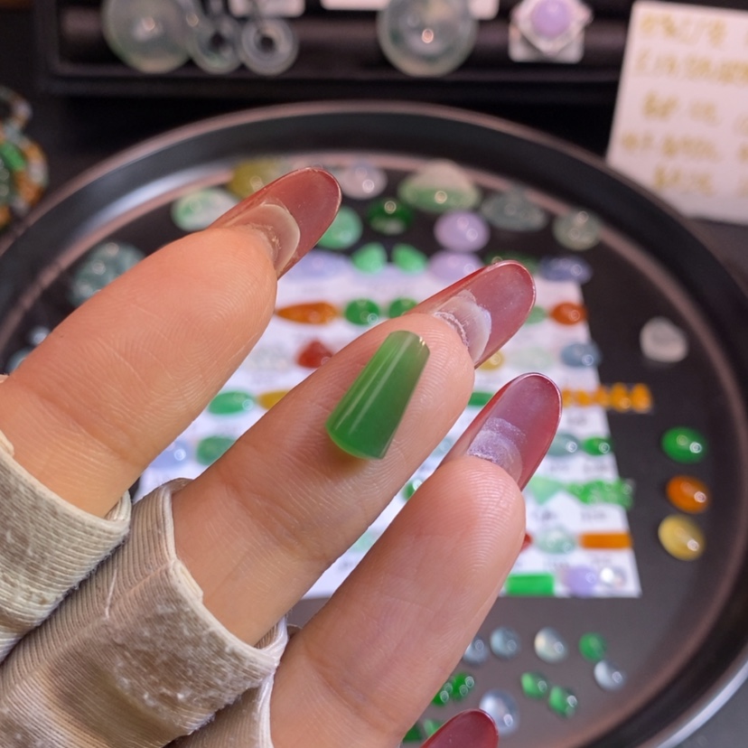 【闪购商品】翡翠挂件未镶嵌牌