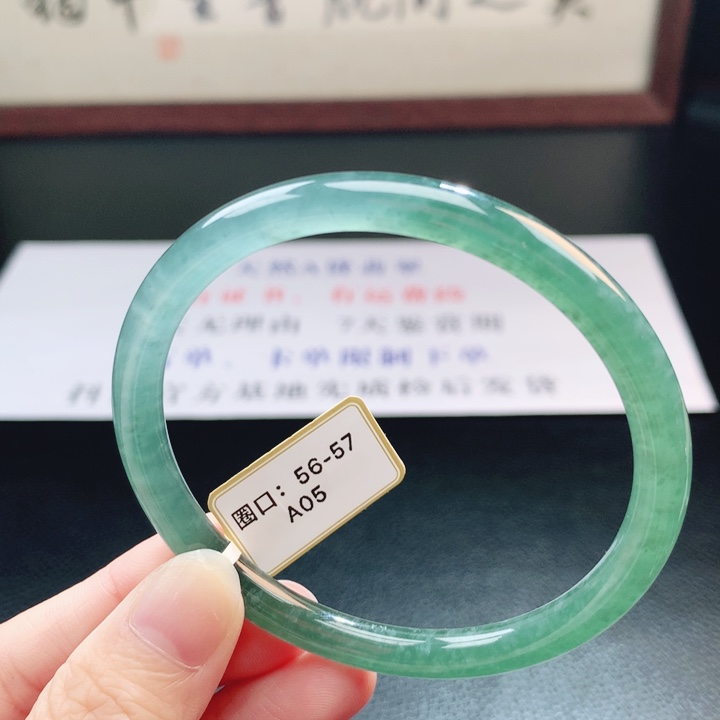 翡翠未镶嵌手镯翡翠手镯61