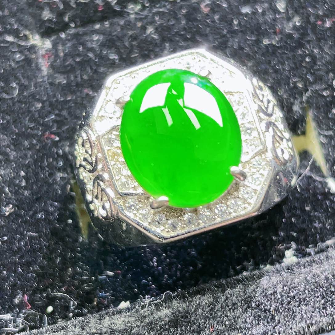 翡翠颈饰未镶嵌13，