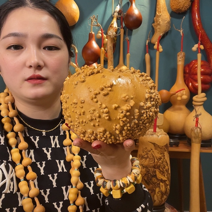 爱***怀大叶紫檀（黑酸枝木类）