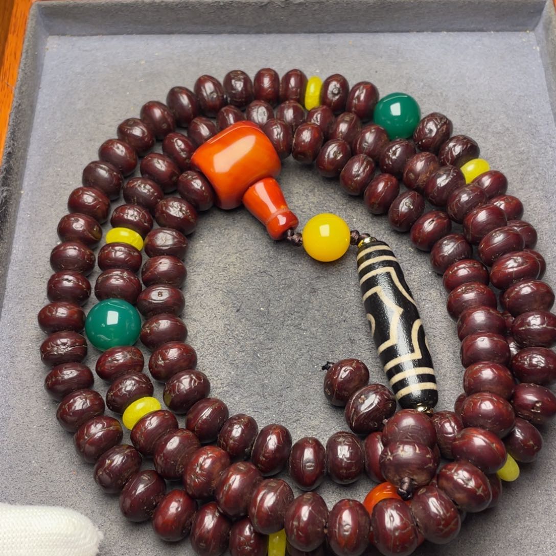 凤眼菩提吊坠凤眼