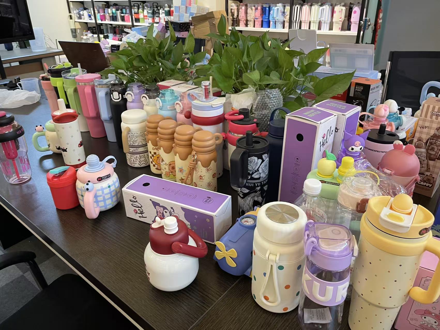 家居好物收纳盒分享保温水杯家用特大号
