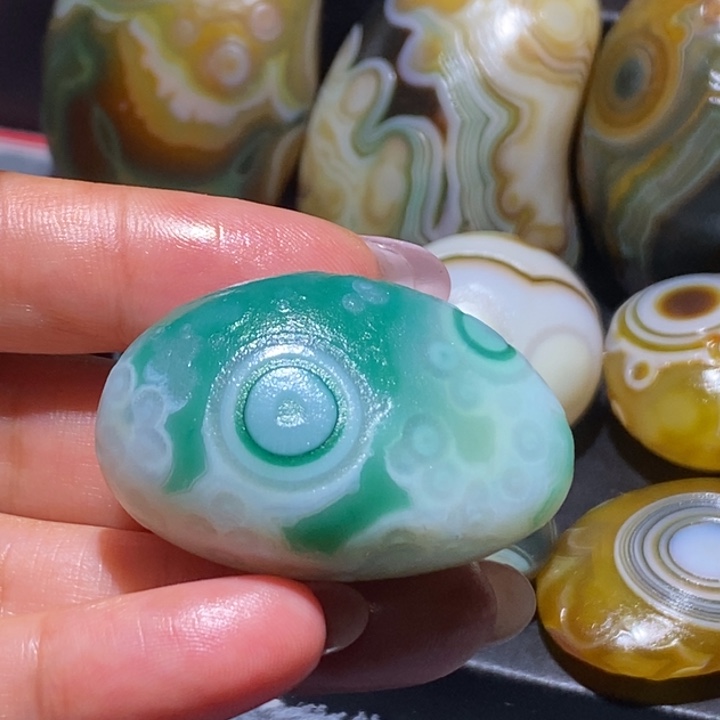 玛瑙/玉髓未镶嵌珠宝奇石2