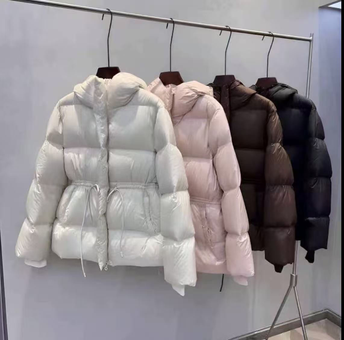 巴黎走秀，韩系风收腰连帽冬季加厚鹅绒服868羽绒服