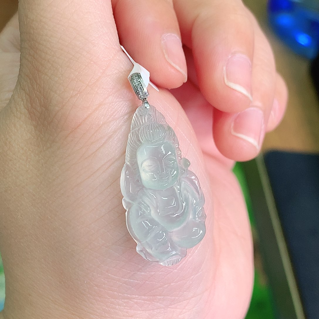 翡翠颈饰18K金镶嵌冰胶晴宝宝观音31*16*5