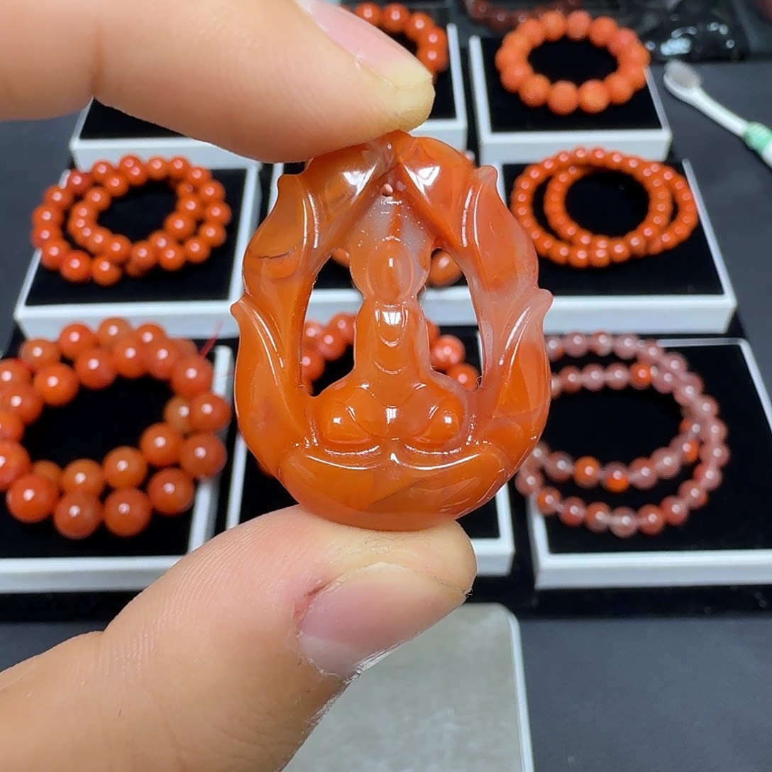 南红玛瑙未镶嵌川料瓦西冰飘火焰造型悟道吊坠8g
