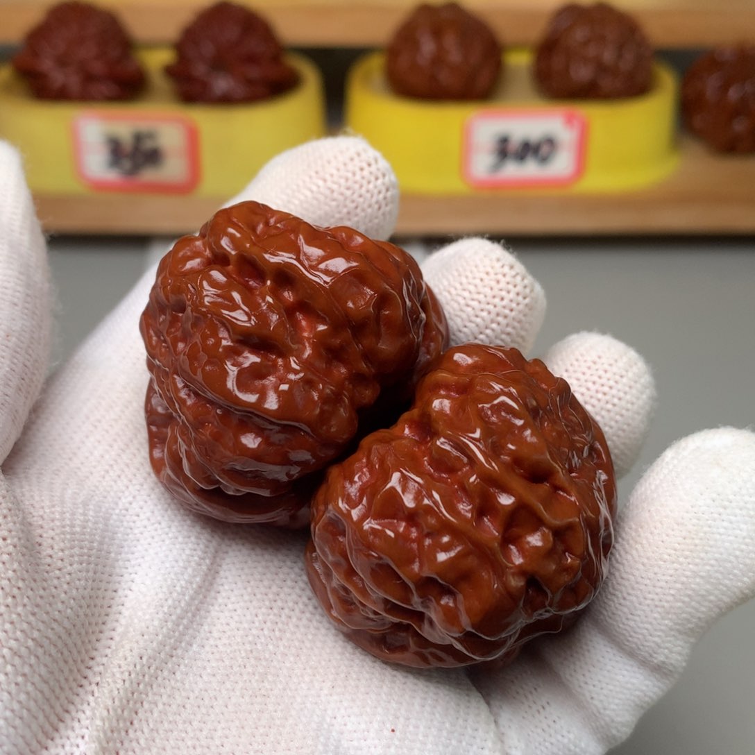 文玩核桃把件蛤蟆头