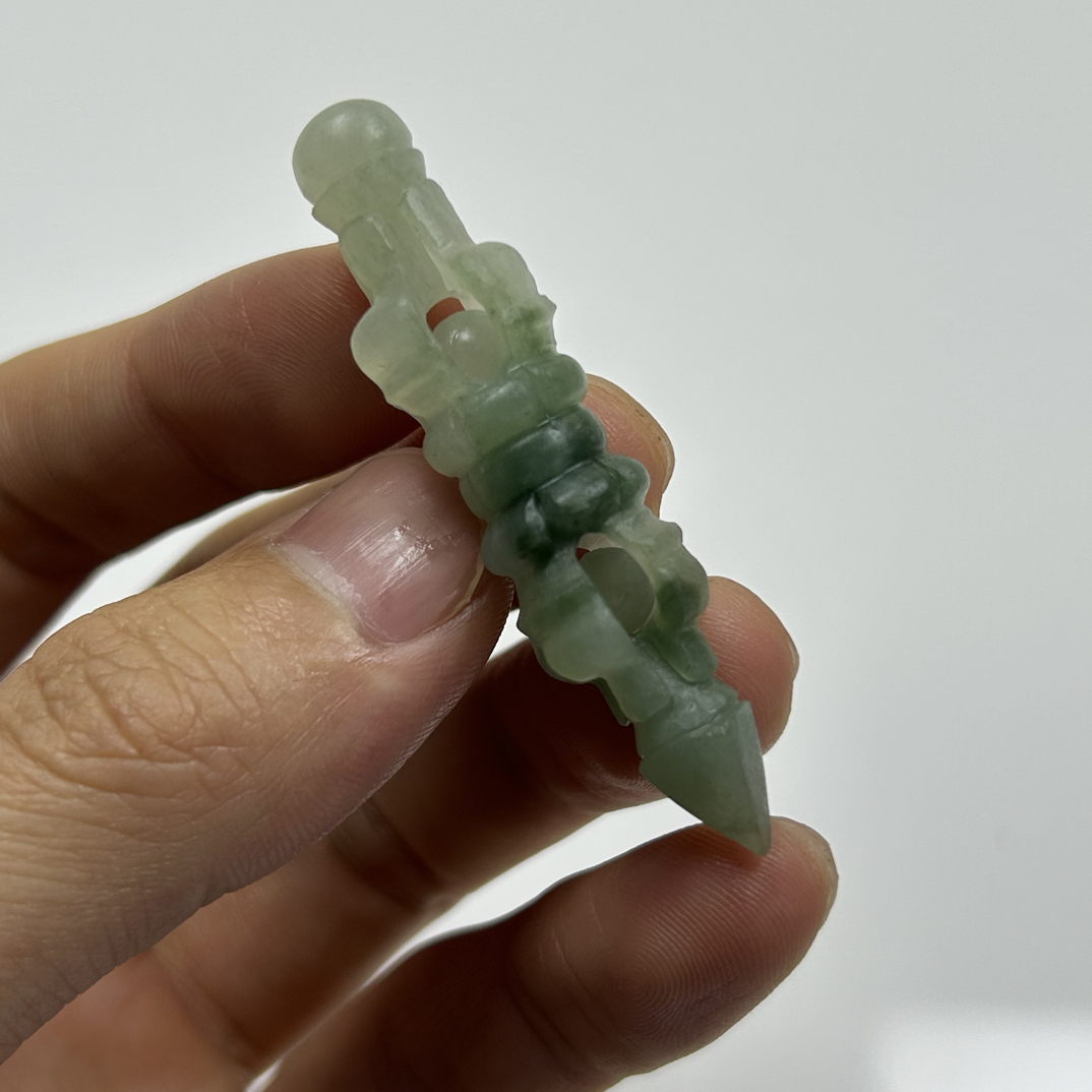 翡翠冰飘绿花降魔杵