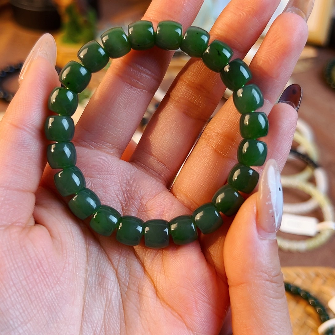 和田玉未镶嵌手串