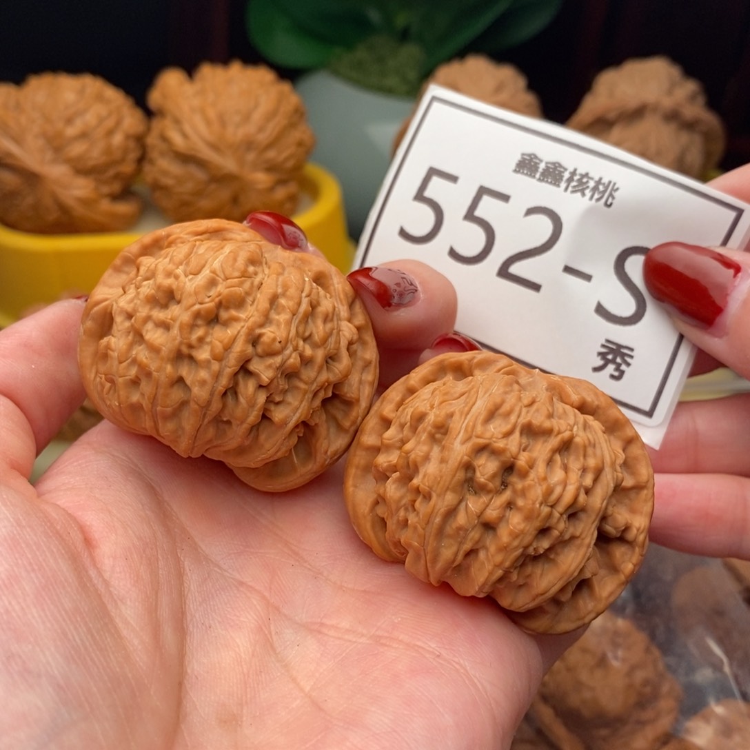 文玩核桃把件白狮43