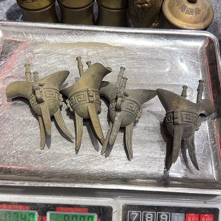 青**藏微瑕疵黄铜摆件工艺品