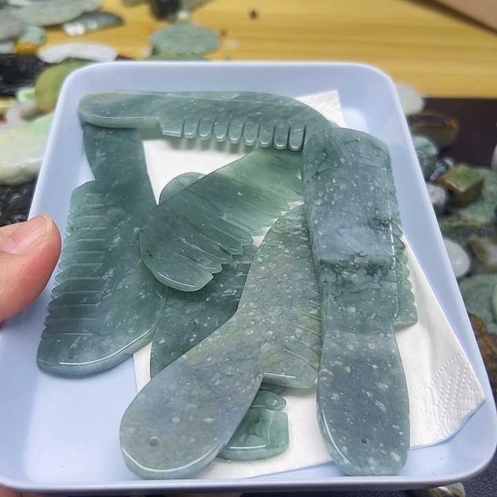 风***钟翡翠未镶嵌颈饰天然翡翠167