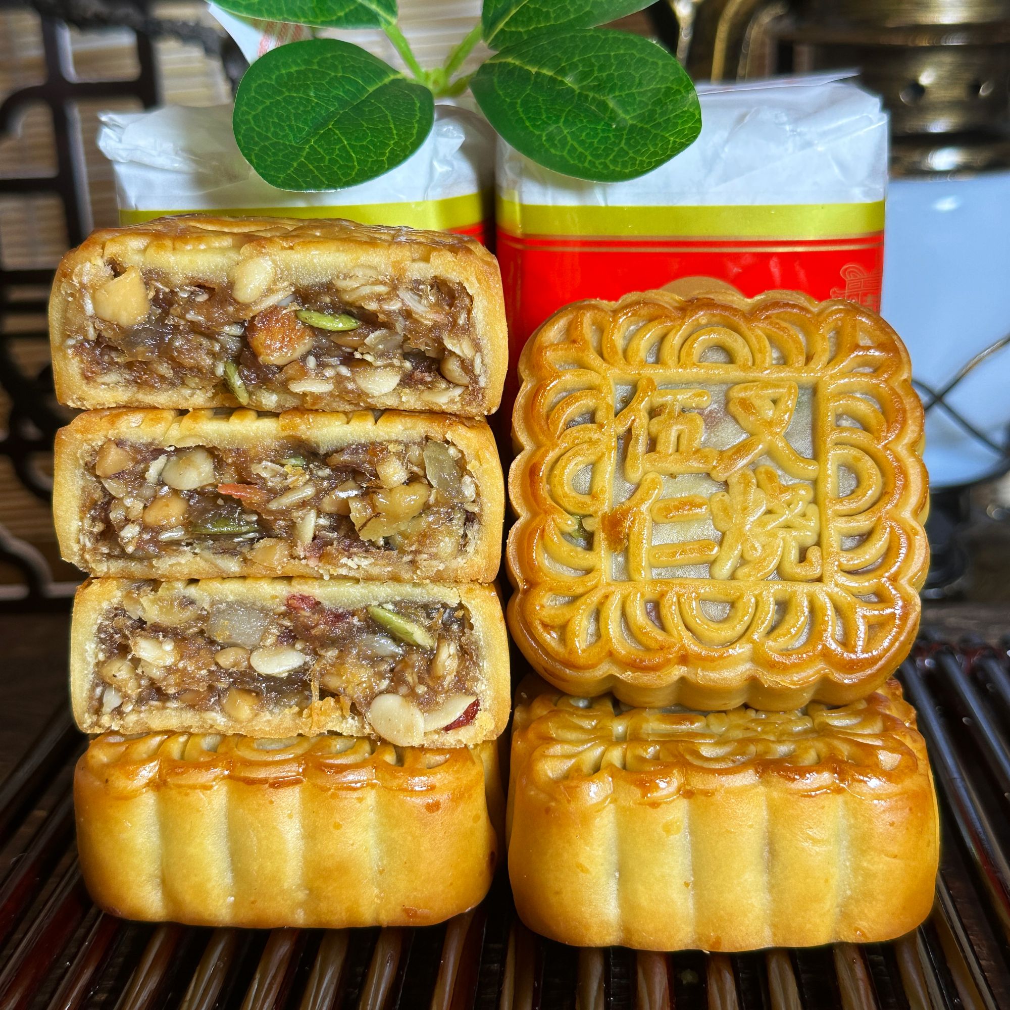 广西玉林伍仁叉烧传统纸筒月饼老式广式怀旧中秋糕点