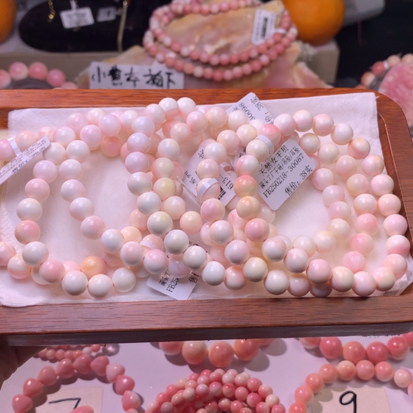 【闪购商品】查罗石颈饰合金福利随机发一条