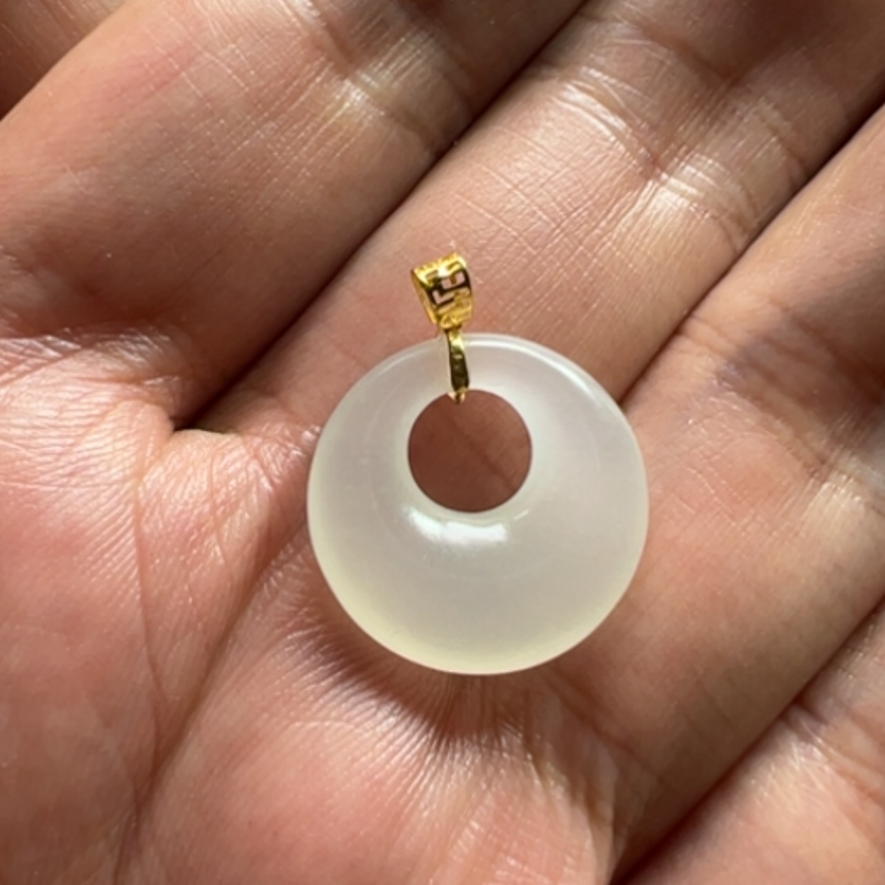 【闪购商品】颈饰18K金镶嵌和田玉