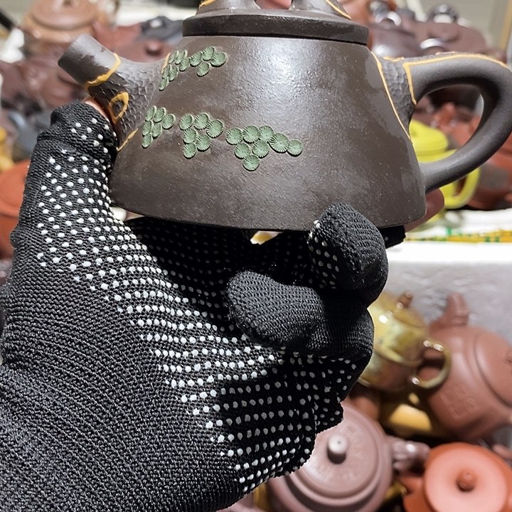 紫砂茶壶微瑕微笑