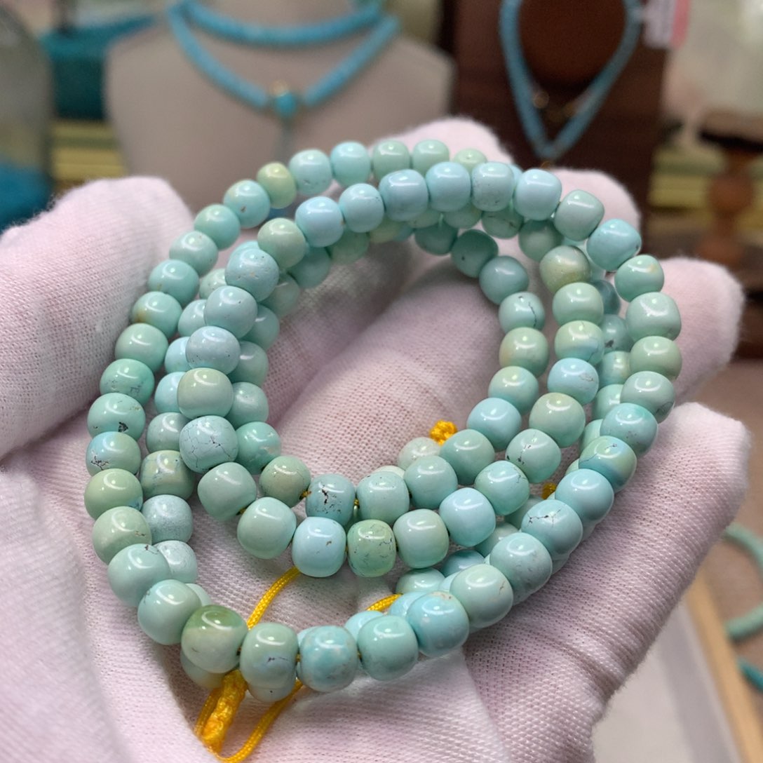 绿松石配饰未镶嵌