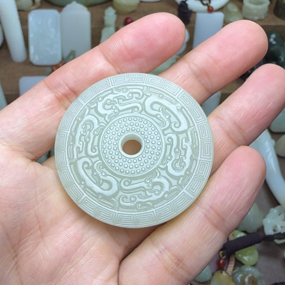 和田玉挂件未镶嵌