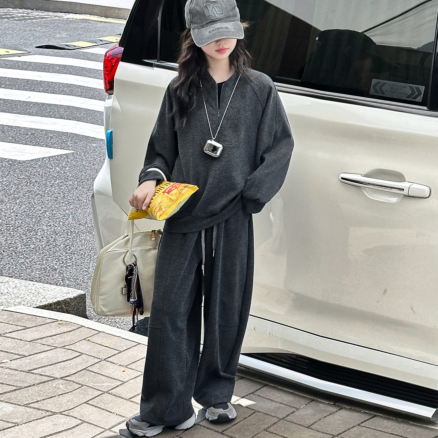 2025新款老钱风慵懒风小个子秋季时尚套装百搭极简风大童套装爆款