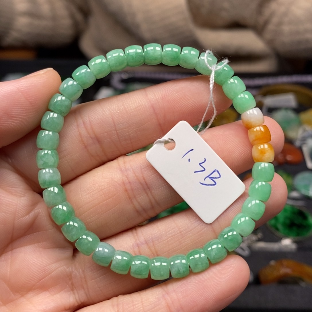 翡翠颈饰未镶嵌手串14号