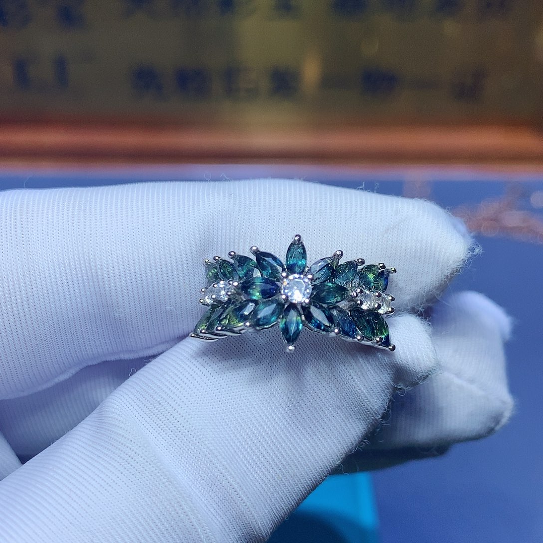 蓝宝石戒指银S925镶嵌