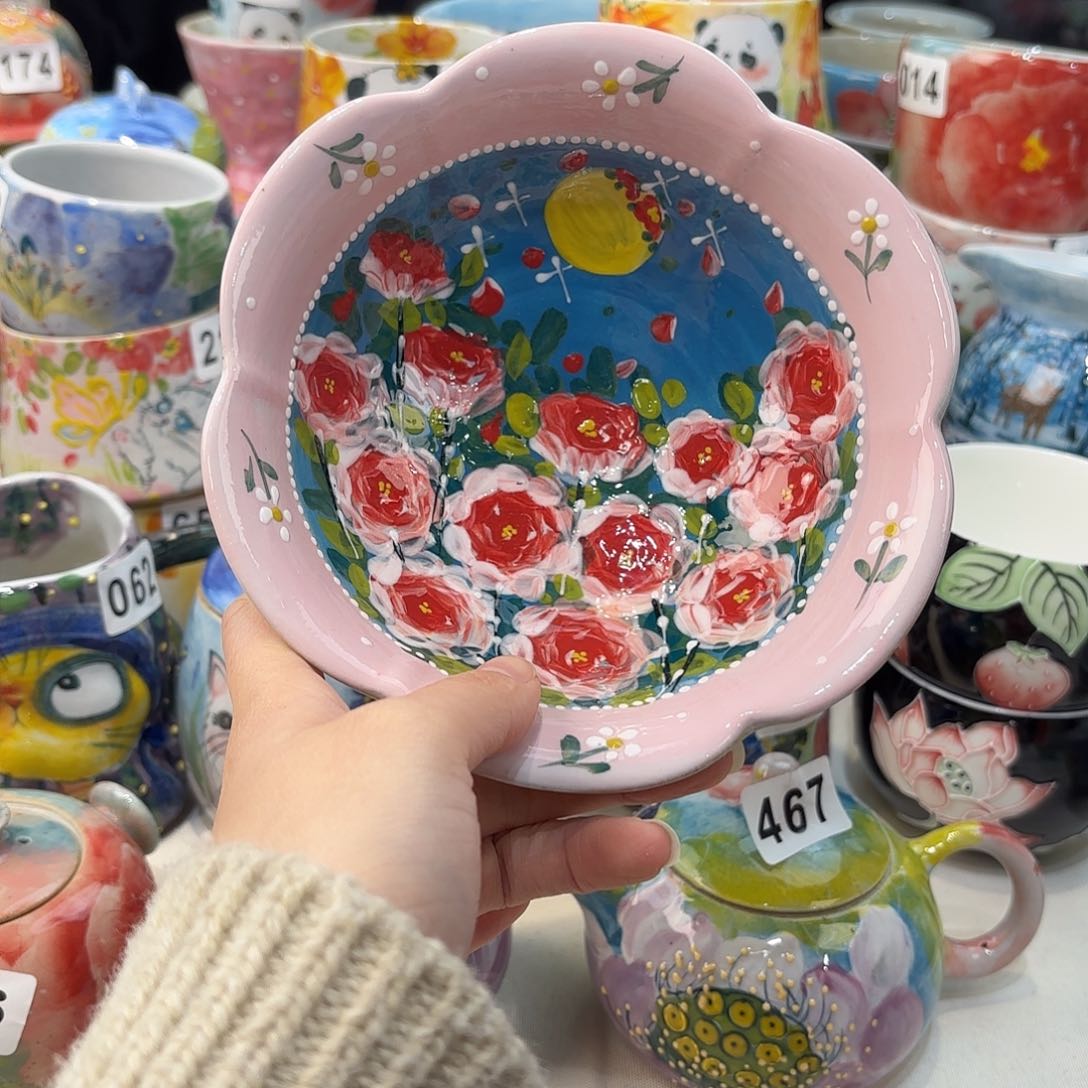 瓷片兔兔的小可爱太