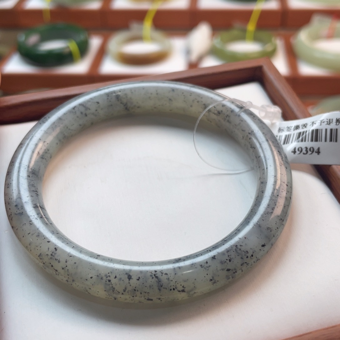 【闪购商品】未镶嵌手镯和田玉链接16。56/57