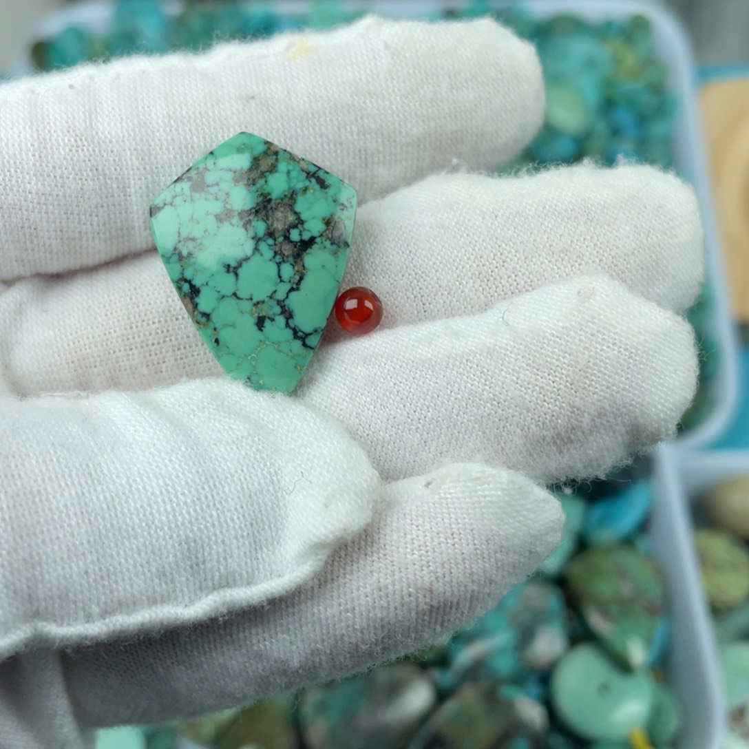 南红玛瑙未镶嵌配饰