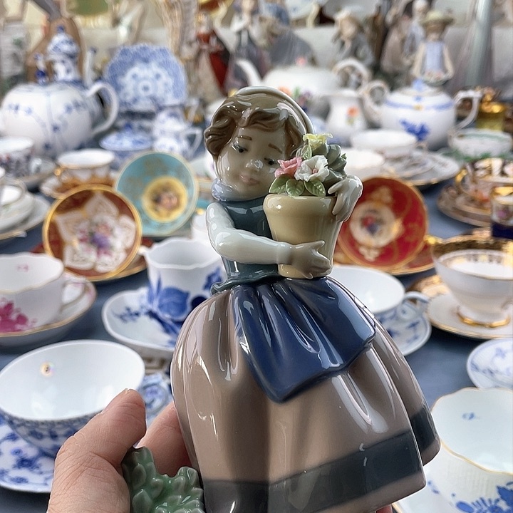 中古欧瓷雅致小房子