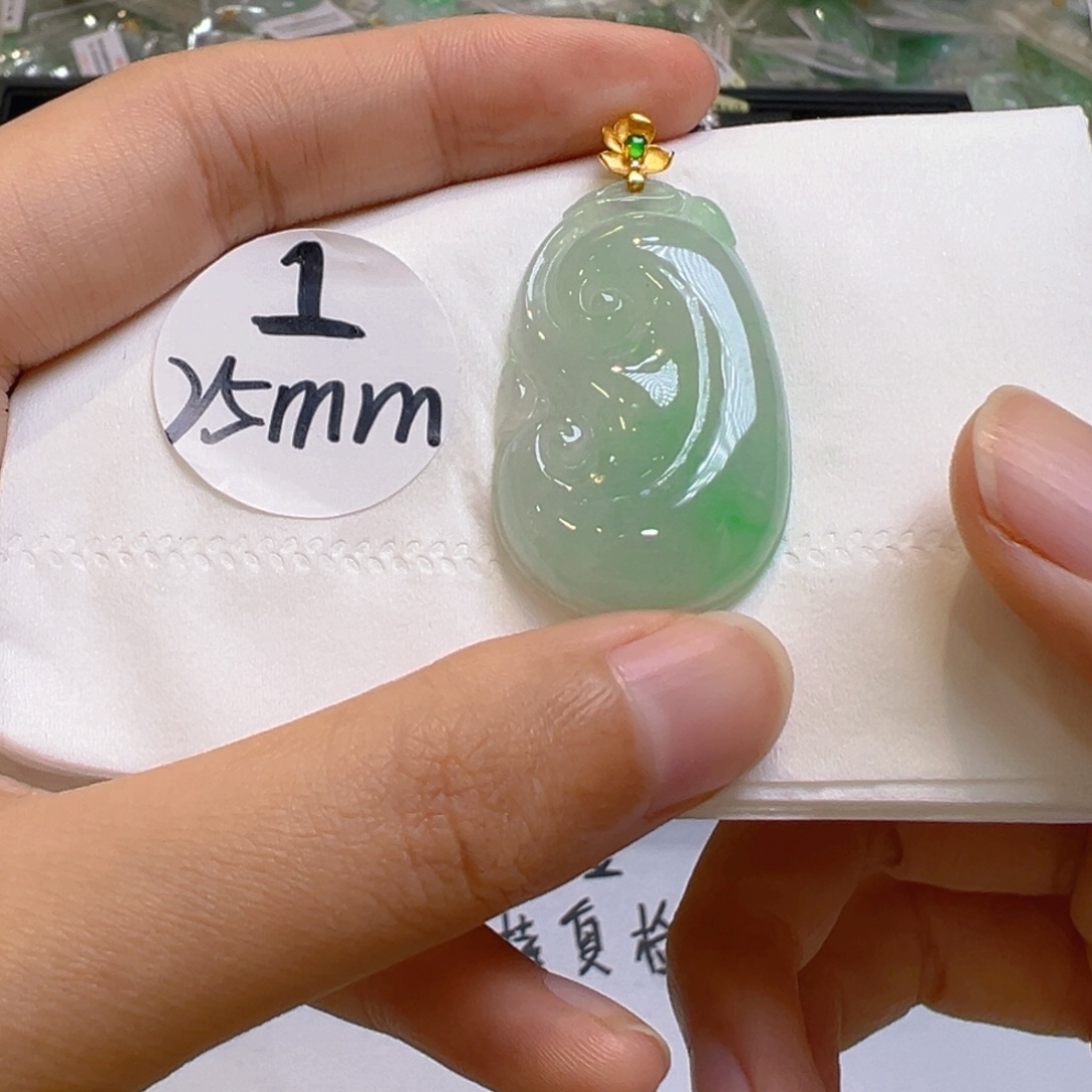 翡翠18K金镶嵌吊坠(不含链)