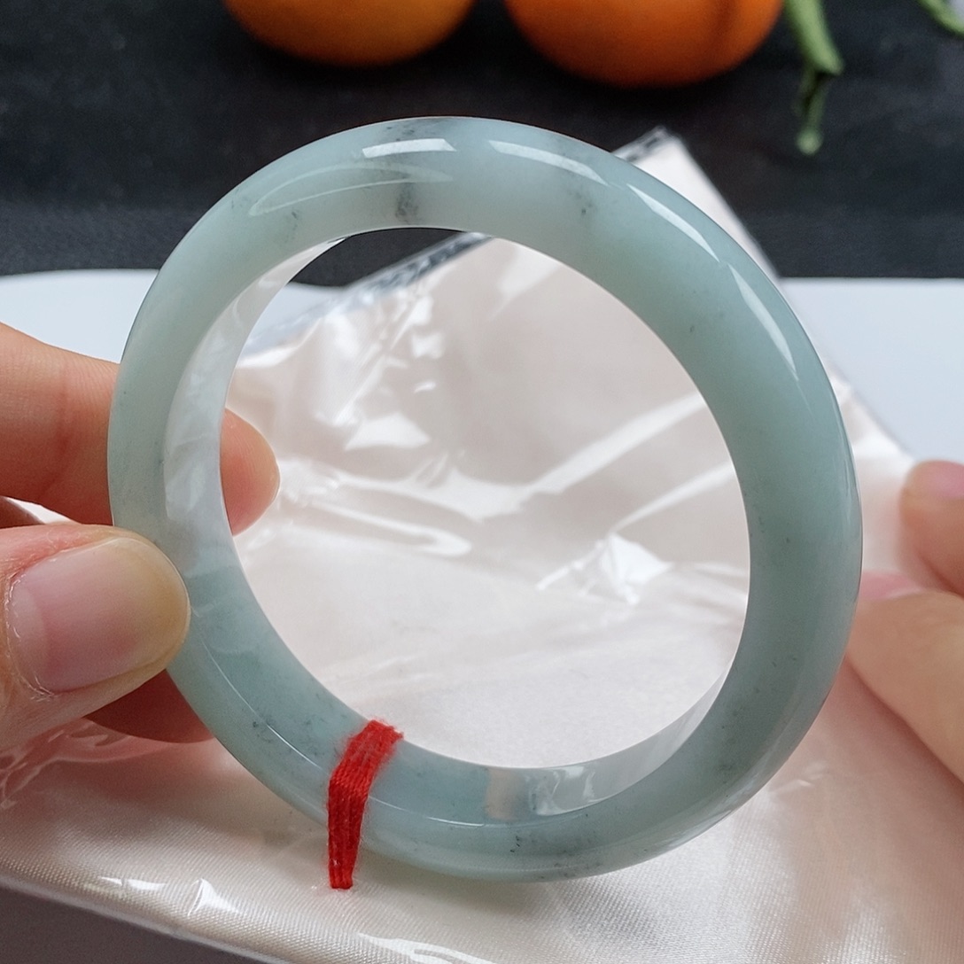 【闪购商品】翡翠手镯未镶嵌280号