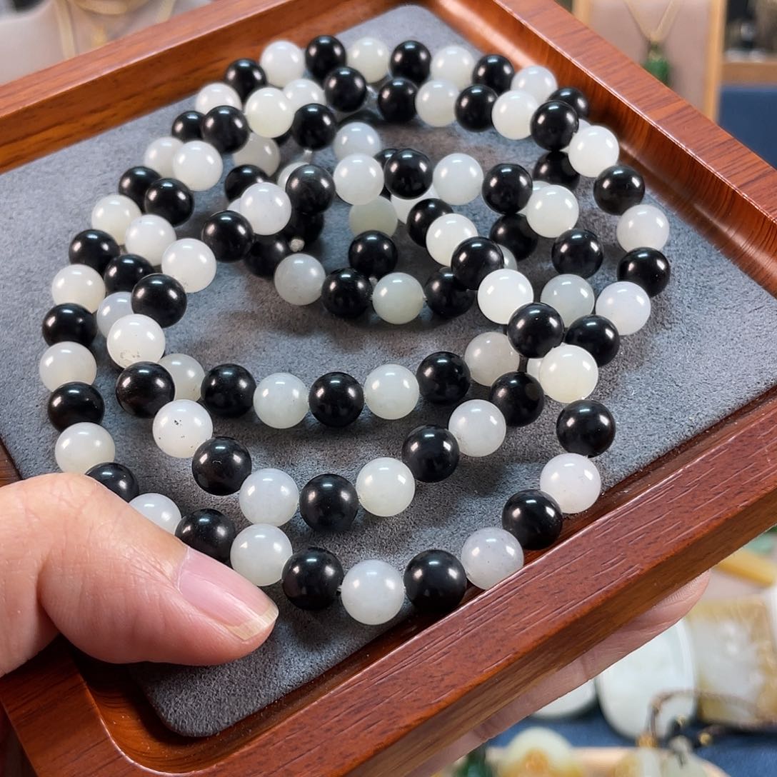 和田玉手串未镶嵌