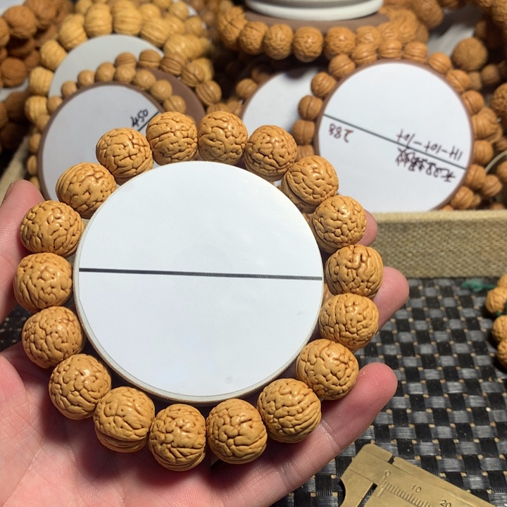 男***气桃核手串14#铁扇公主