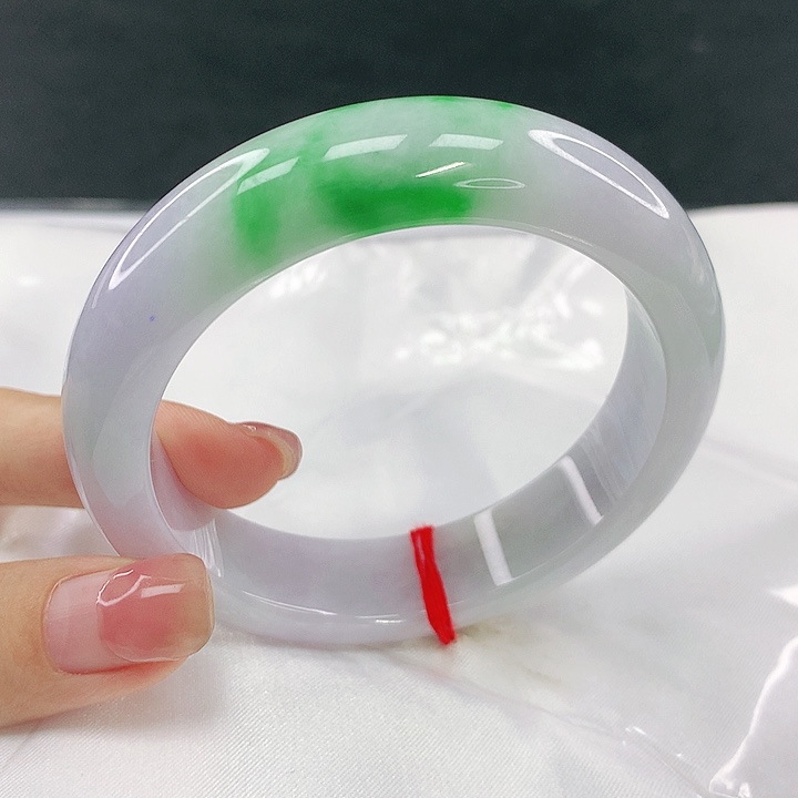 翡翠未镶嵌手镯圈56.6，0A022