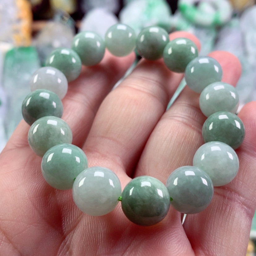 【闪购商品】翡翠吊坠(不含链)未镶嵌