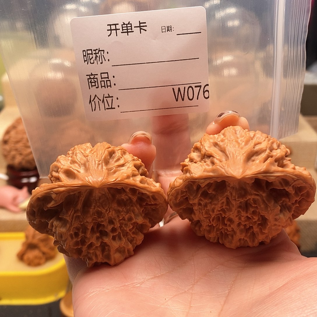 把件文玩核桃精品课程的教学和科研工作者