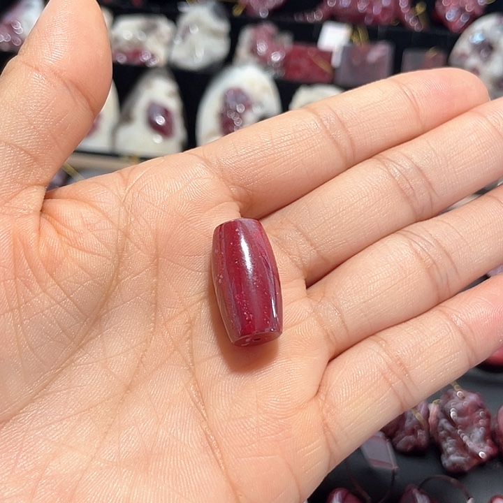 天然辰砂原矿红砂桶珠