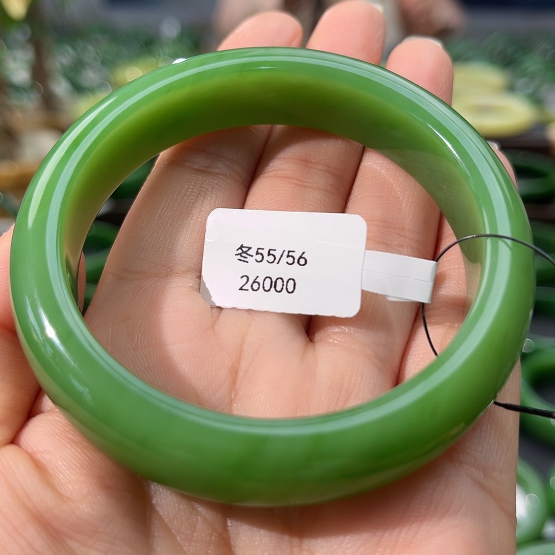 和田玉（碧玉）手镯未镶嵌