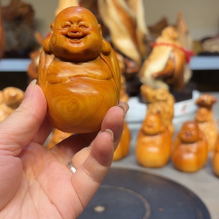 柏木太行崖柏弥勒佛
