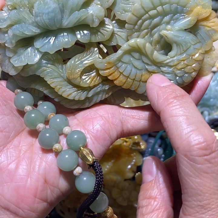 岫玉岫玉吊坠未镶嵌