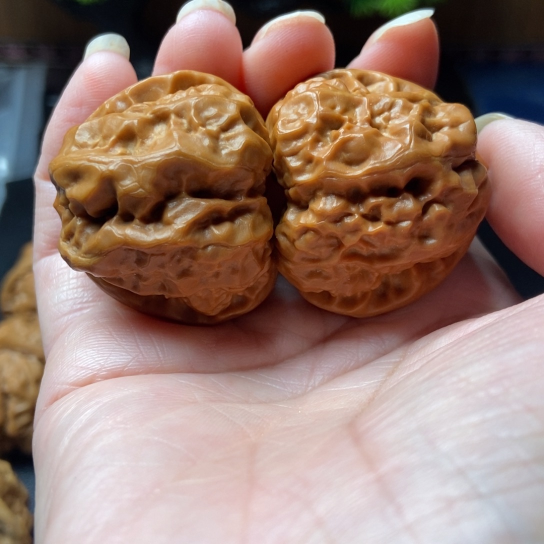 文玩核桃把件蛤蟆头38