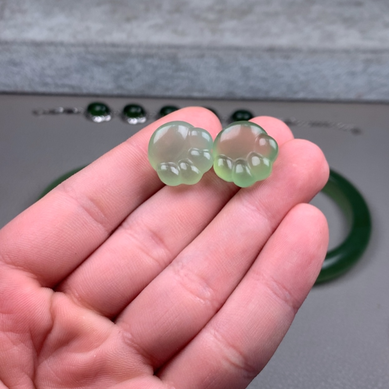 【闪购商品】未镶嵌蛇纹石玉岫玉