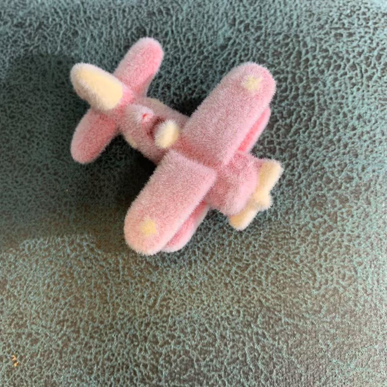 植绒小飞机摆件X99