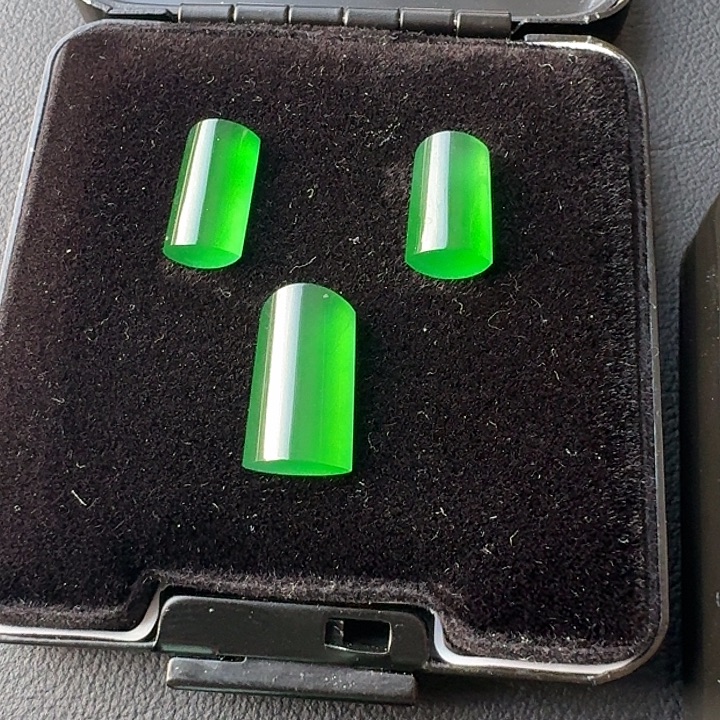 翡翠裸石天然翡翠A货满色玻璃种无事柱裸石